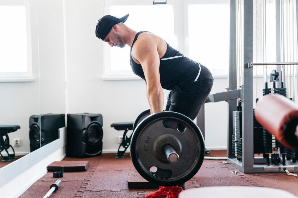 Why Should Men Focus on Glute Training? 